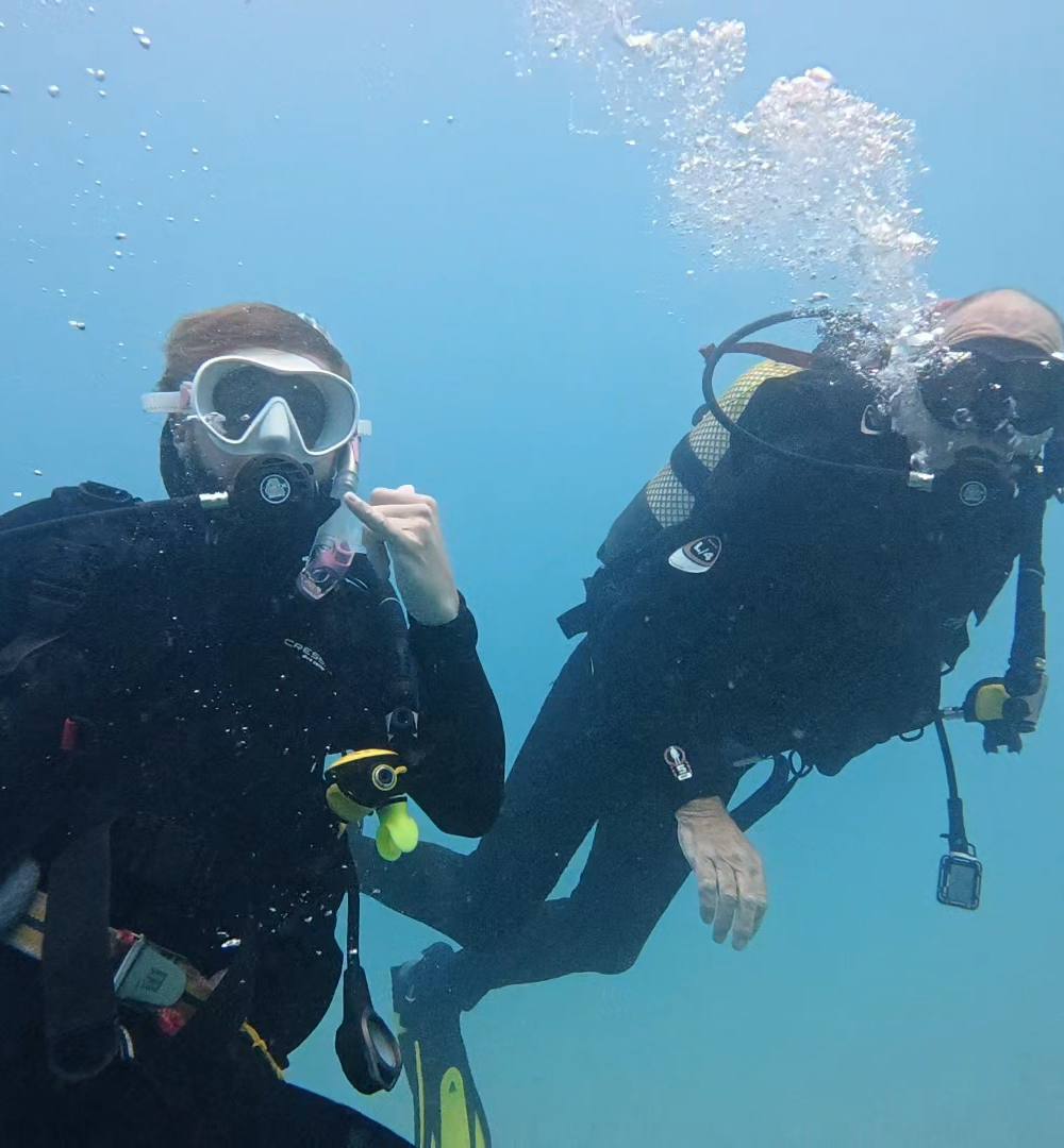 PADI Discover Scuba Diving with a British Instructor, max group - 2